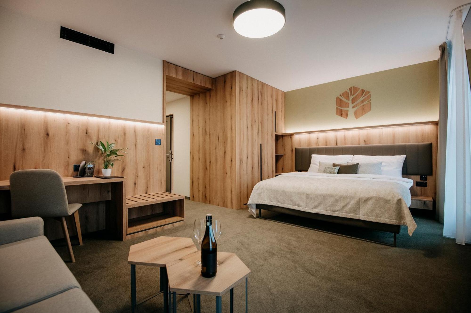 Rm Hotel Wellness & Congress 프리에비드자 외부 사진