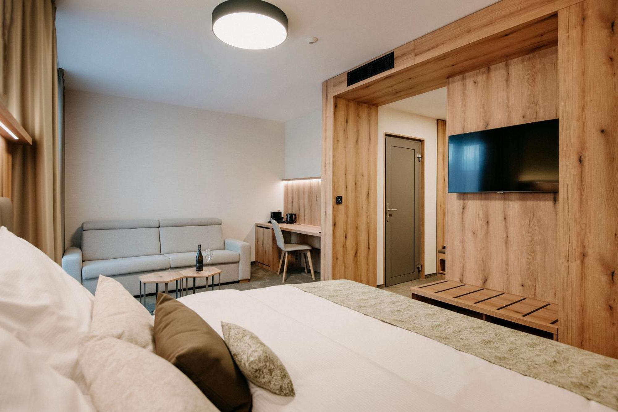 Rm Hotel Wellness & Congress 프리에비드자 외부 사진